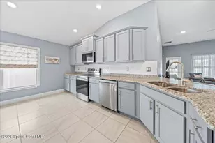 722 Tupelo Cir, Cocoa, FL 32926 - Photo 7