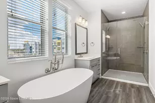 8663 Ivanhoe Dr, Melbourne, FL 32940 - Photo 11