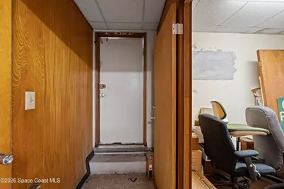 2101 Grant Place, Melbourne, FL 32901 - Photo 9