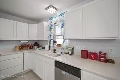 2771 Snapdragon Drive NW, Palm Bay, FL 32907 - Photo 15