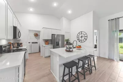 663 White Cloud Street SW, Palm Bay, FL 32908 - Photo 5