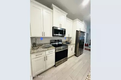 2106 Watkins Road SE, Melbourne, FL 32909 - Photo 9