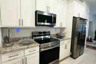 2106 Watkins Rd SE, Melbourne, FL 32909 - Photo 9