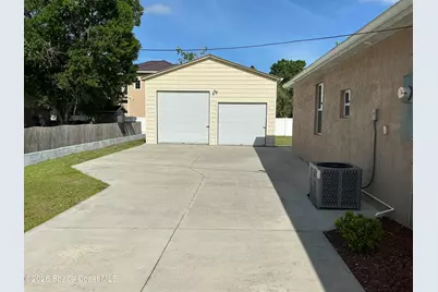 416 La Veta Drive, West Melbourne, FL 32904 - Photo 3