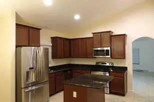 1080 Cayman Dr, Melbourne, FL 32901 - Photo 3