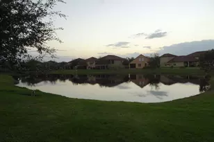 1080 Cayman Dr, Melbourne, FL 32901 - Photo 15