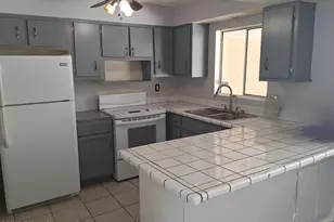 960 Bacon Cir NE, Palm Bay, FL 32905 - Photo 5