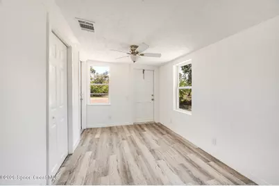 4970 U.S. 1, Grant-Valkaria, FL 32949 - Photo 33