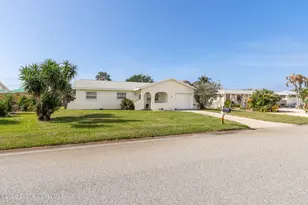 451 Sea Horse Ave, Indialantic, FL 32903 - Photo 3
