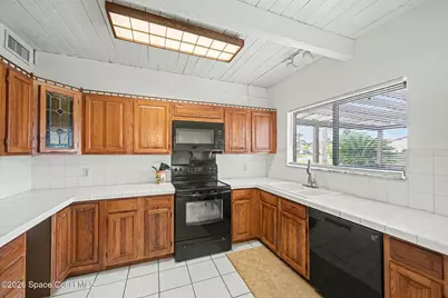 112 Osprey Court, Melbourne, FL 32940 - Photo 11