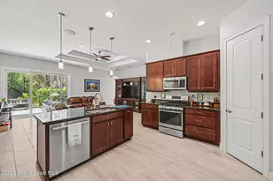 1360 Mahaney Pl, Melbourne, FL 32940 - Photo 5