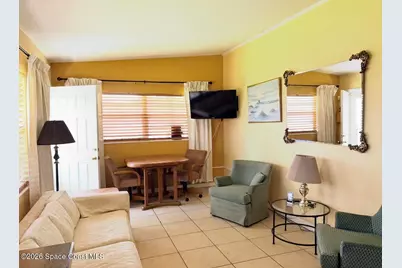 127 Roosevelt Avenue #127d, Cocoa Beach, FL 32931 - Photo 3