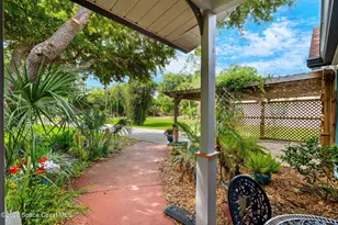 2520 Fairfield Dr, Cocoa, FL 32926 - Photo 9