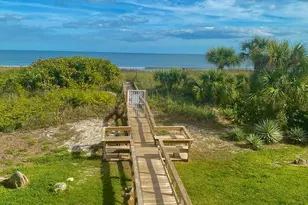 3820 Ocean Beach Blvd, Cocoa Beach, FL 32931 - Photo 11