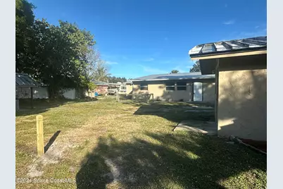 9852 Honeysuckle Drive #C, Sebastian, FL 32976 - Photo 33