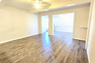 9852 Honeysuckle Dr, Sebastian, FL 32976 - Photo 9