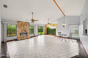 899 Ridge Lake Dr, Melbourne, FL 32940 - Photo 5