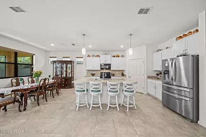 916 Old Country SE, Palm Bay, FL 32909 - Photo 9