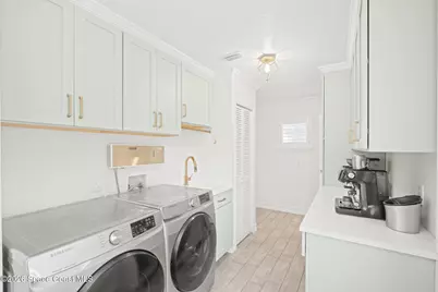 310 Franklyn Avenue, Indialantic, FL 32903 - Photo 23