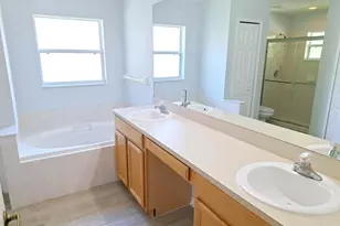 2622 Glasbern Cir, Melbourne, FL 32904 - Photo 15