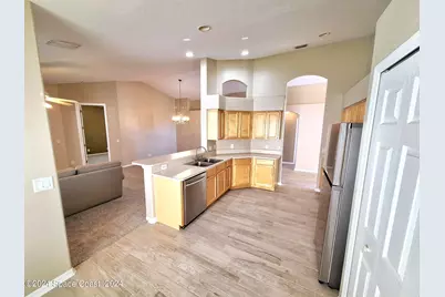 2622 Glasbern Circle, Melbourne, FL 32904 - Photo 13