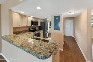 3901 Dixie Hwy NE, Palm Bay, FL 32905 - Photo 7