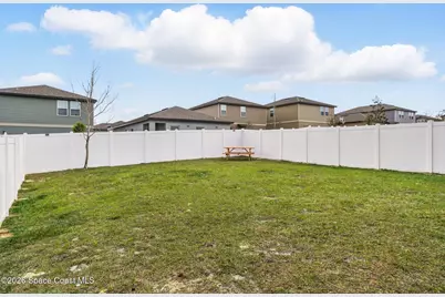 2024 Hemingway Circle, Groveland, FL 34736 - Photo 15