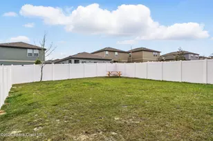 2024 Hemingway Cir, Groveland, FL 34736 - Photo 15