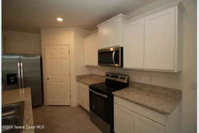 218 Bubbling Lane, Palm Bay, FL 32907 - Photo 5