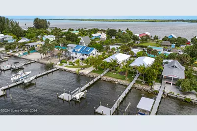 19 Vip Island #A, Grant-Valkaria, FL 32949 - Photo 5