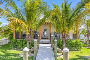 19 Vip Is, Grant-Valkaria, FL 32949 - Photo 1