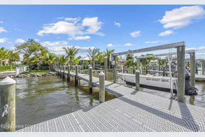 19 Vip Island #A, Grant-Valkaria, FL 32949 - Photo 9