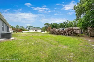 900 Nixon Cir NE, Palm Bay, FL 32907 - Photo 37