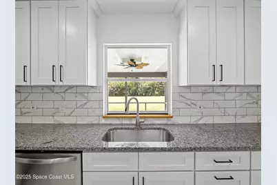 5215 Pina Vista Drive, Melbourne, FL 32934 - Photo 9