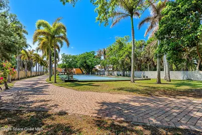 1000 N Riverside Drive, Indialantic, FL 32903 - Photo 7