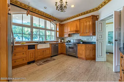 1000 N Riverside Drive, Indialantic, FL 32903 - Photo 57