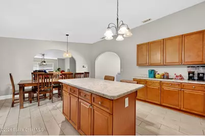 377 Emerson Drive NW, Palm Bay, FL 32907 - Photo 9