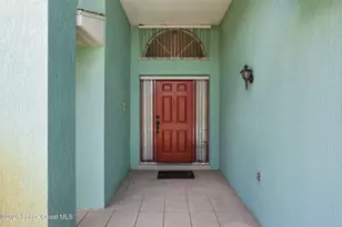 400 Vin Rose Cir SE, Palm Bay, FL 32909 - Photo 5