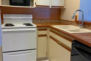 987 Sonesta Ave NE, Palm Bay, FL 32905 - Photo 7