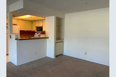 987 Sonesta Avenue NE #207, Palm Bay, FL 32905 - Photo 5