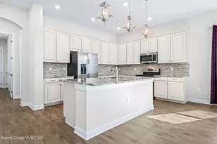 2453 Chapel Bridge Ln, Melbourne, FL 32940 - Photo 9