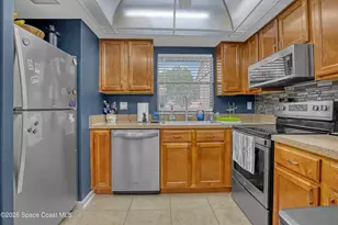 2323 Golf Lake Cir, Melbourne, FL 32935 - Photo 9