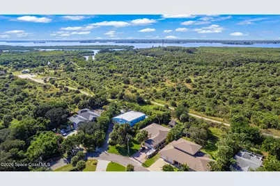 7144 Floridana Avenue, Melbourne Beach, FL 32951 - Photo 47