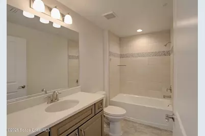 1465 S Harbor City Boulevard #404, Melbourne, FL 32901 - Photo 17