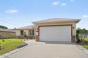 700 Cleaves St SE, Palm Bay, FL 32909 - Photo 3