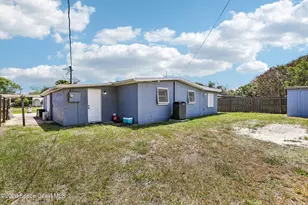 3040 Juanita Cir, Melbourne, FL 32901 - Photo 3