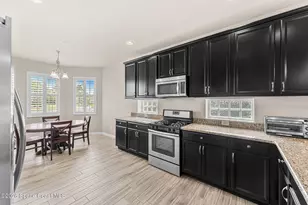 8533 Drayton Cir, Melbourne, FL 32940 - Photo 11