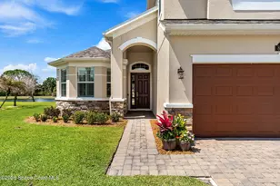 8533 Drayton Cir, Melbourne, FL 32940 - Photo 3