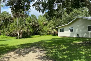 1373 Haverford Ln, Sebastian, FL 32958 - Photo 3