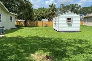 1373 Haverford Ln, Sebastian, FL 32958 - Photo 11